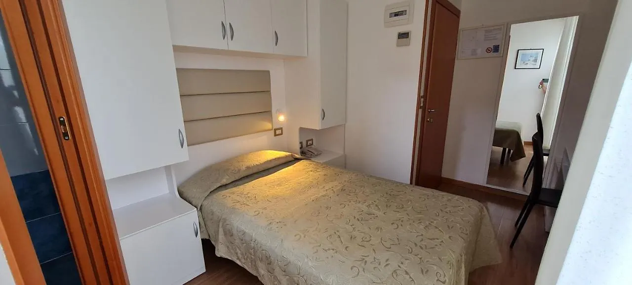 Hotel Atlas Cattolica 3*,